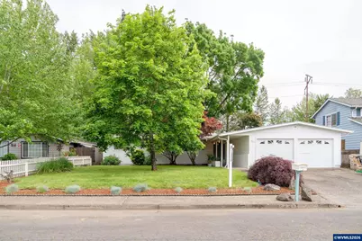 806 38th Av SE, Albany, OR 97322 - Photo 1