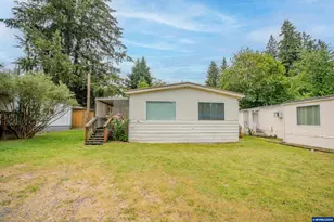 3134 Highway 20, Sweet Home, OR 97386 - Photo 1