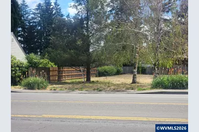 4762 Lancaster Dr NE, Salem, OR 97305 - Photo 1