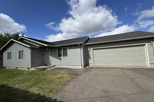 954 Jessica Ct SE, Albany, OR 97322 - Photo 1