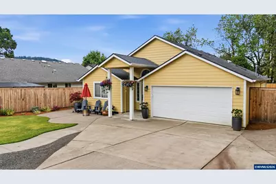 1267 NW Grant St, Philomath, OR 97370 - Photo 1