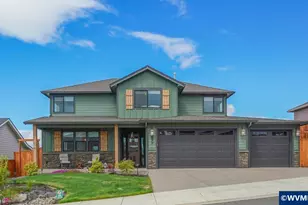 677 NW Crater Lk Dr, Dallas, OR 97338 - Photo 1