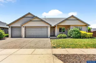 511 Paradise St, Woodburn, OR 97071 - Photo 1