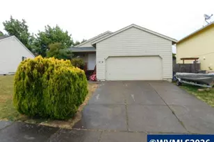 318 NW Denton Ave, Dallas, OR 97338 - Photo 1