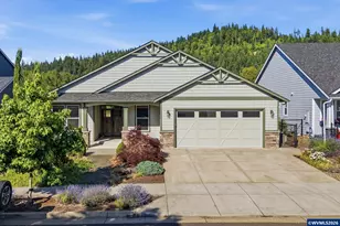 2301 Robbins Way, Lebanon, OR 97355 - Photo 1