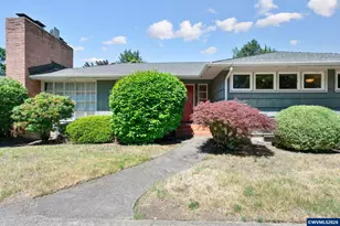 925 15th St NE, Salem, OR 97301 - Photo 2