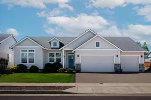 2020 Evergreen Av NE, Albany, OR 97321 - Photo 1