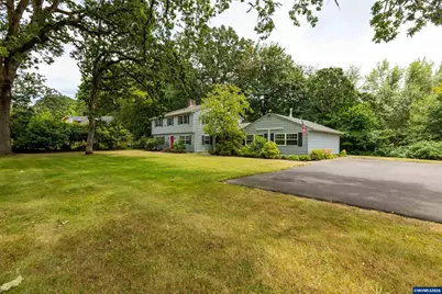 1640 NE Holly Oak Pl, Corvallis, OR 97330 - Photo 1