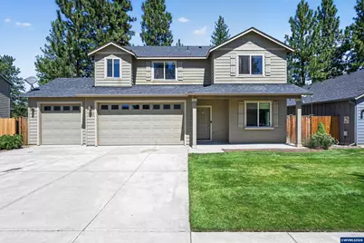 1690 W Williamson Av, Sisters, OR 97759 - Photo 1