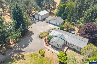 17672 North Santiam Hwy SE, Stayton, OR 97383 - Photo 1