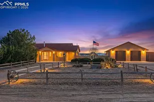 1420 E Gem Dr, Pueblo, CO 81007 - Photo 1
