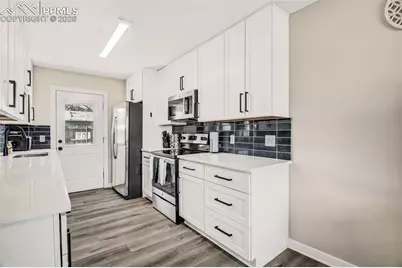 1914 S Cedar Avenue, Colorado Springs, CO 80905 - Photo 8