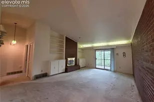 538 Lakewood Cir, Colorado Springs, CO 80910 - Photo 12
