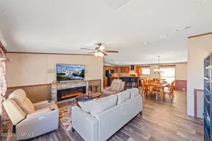 7825 S Loma Ln, Mayer, AZ 86333 - Photo 4