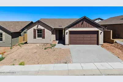 377 Malachite Drive, Clarkdale, AZ 86324 - Photo 1