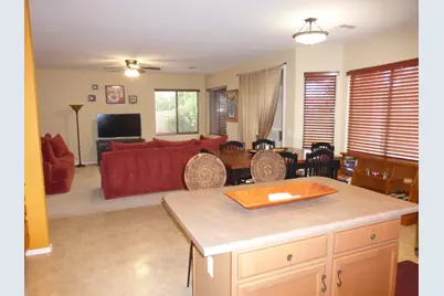 1042 N Moccasin Trail, Gilbert, AZ 85234 - Photo 2