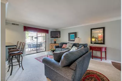 9340 N 92nd Street #204, Scottsdale, AZ 85258 - Photo 4