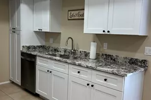 12212 N Paradise Vlg Pkwy S, Phoenix, AZ 85032 - Photo 2