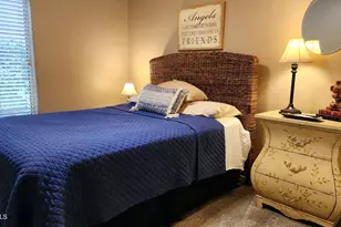 2225 E Bel Air Ln, Gilbert, AZ 85234 - Photo 12