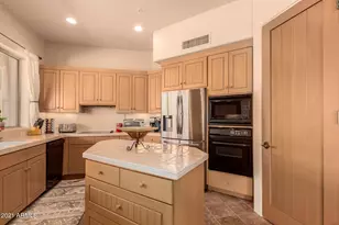 7872 E Thorntree Dr, Scottsdale, AZ 85266 - Photo 18