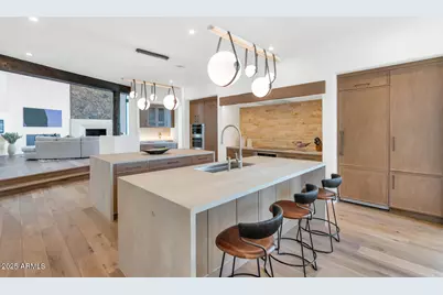 5810 E Cholla Lane, Paradise Valley, AZ 85253 - Photo 10