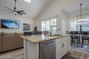 8661 E Gail Rd, Scottsdale, AZ 85260 - Photo 16