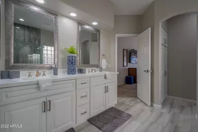 8661 E Gail Road, Scottsdale, AZ 85260 - Photo 32