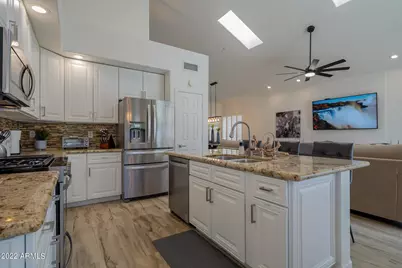 8661 E Gail Road, Scottsdale, AZ 85260 - Photo 10