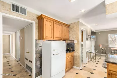 6626 E Granada Road, Scottsdale, AZ 85257 - Photo 10