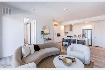 3131 N Central Avenue #6011, Phoenix, AZ 85012 - Photo 2