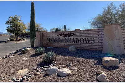 640 E Canyon Rock Road #00049, Green Valley, AZ 85614 - Photo 4