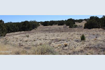 2500 Rock View Drive #17, Show Low, AZ 85901 - Photo 1