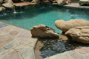 10100 N 78th Pl, Scottsdale, AZ 85258 - Photo 16