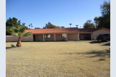 8219 N 59th Avenue, Glendale, AZ 85302 - Photo 1