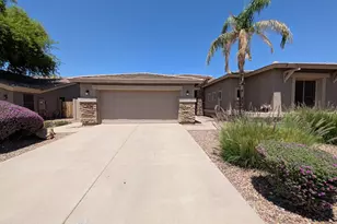 1876 E Carob Dr, Chandler, AZ 85286 - Photo 1