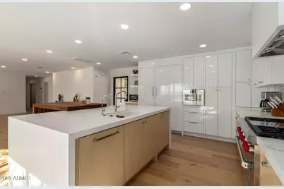 5222 N Saddle Rock Drive, Phoenix, AZ 85018 - Photo 4