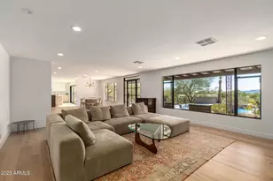 5222 N Saddle Rock Dr, Phoenix, AZ 85018 - Photo 8