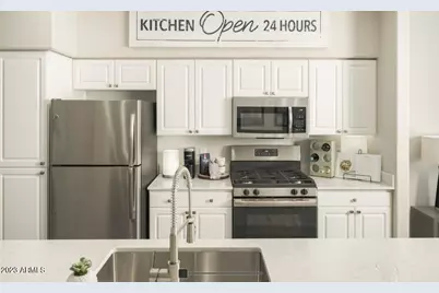 2910 S Greenfield Road #2, Gilbert, AZ 85295 - Photo 4