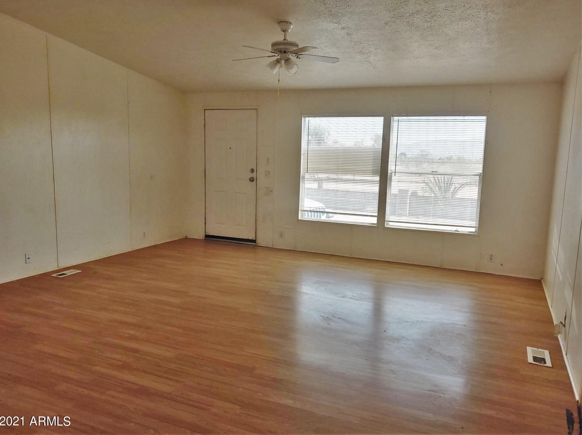 22548 W Skinner Dr, Wittmann, AZ 85361