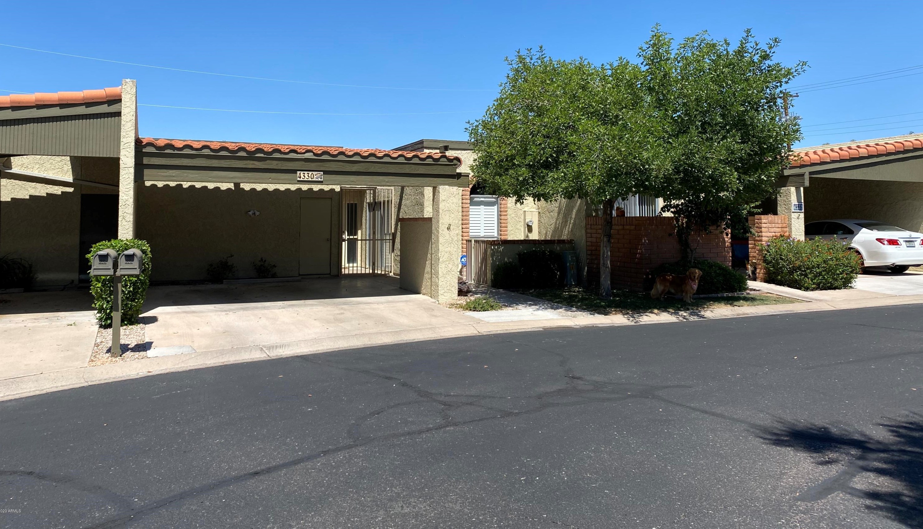 4330 N 28th Way, Phoenix, AZ 85016