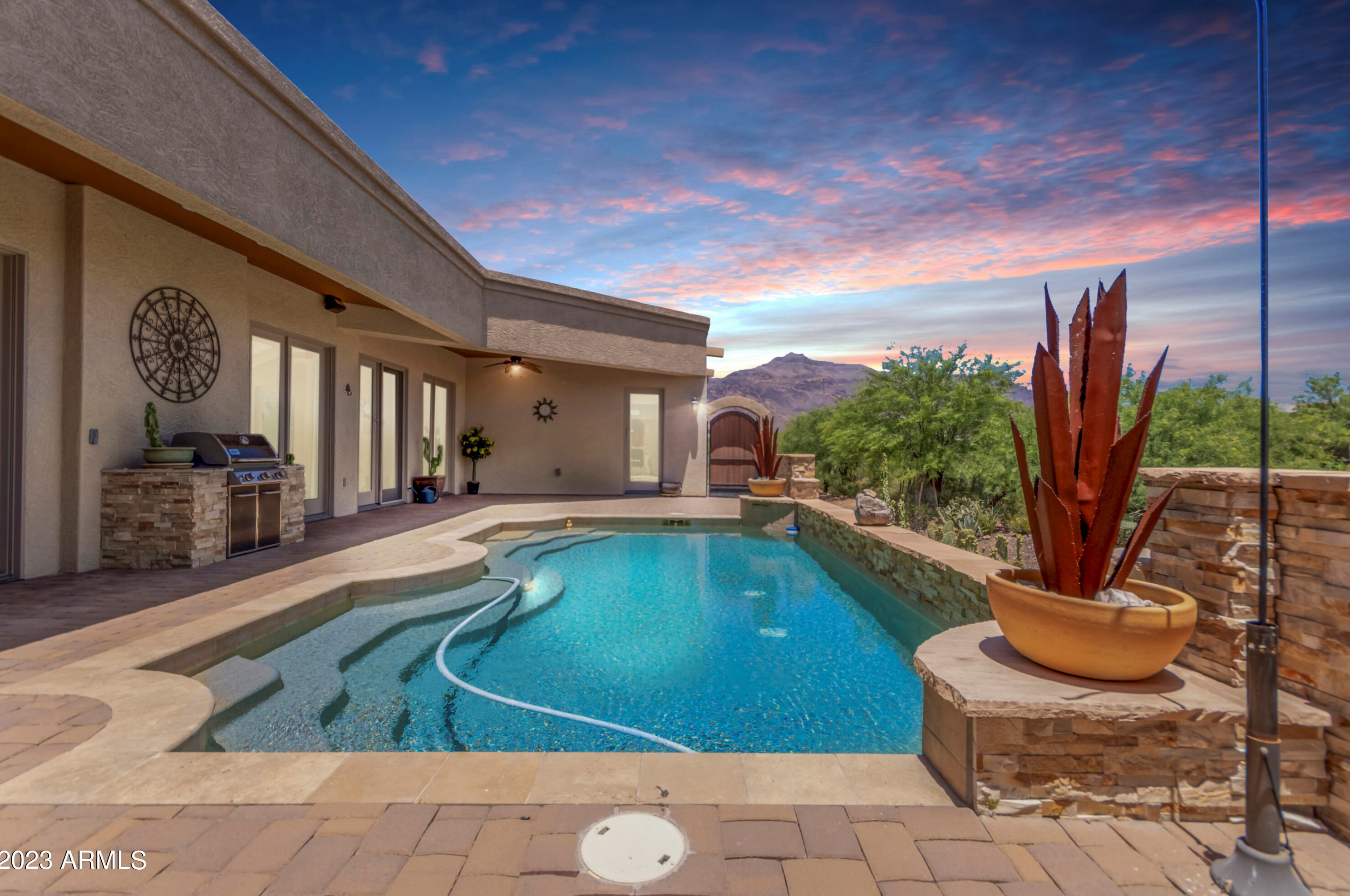 5339 Gold Canyon Dr, Apache Junction, AZ 85118-7179