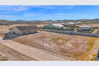 1928 W Big Sky Lane, Queen Creek, AZ 85144 - Photo 8