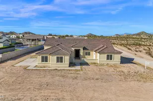1928 W Big Sky Ln, Queen Creek, AZ 85144 - Photo 2
