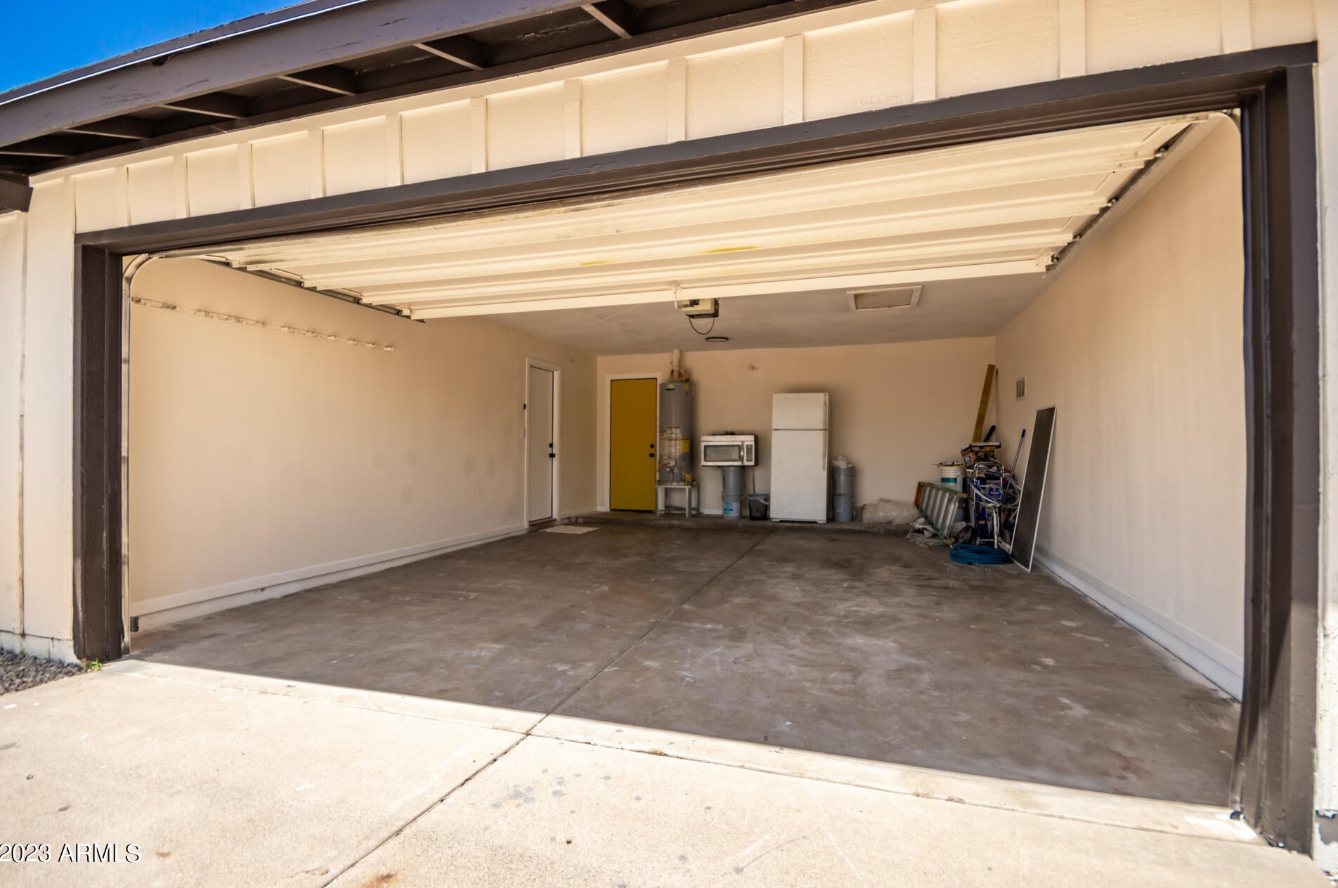 8506 Whitton Ave, Phoenix AZ  85037-2747 exterior