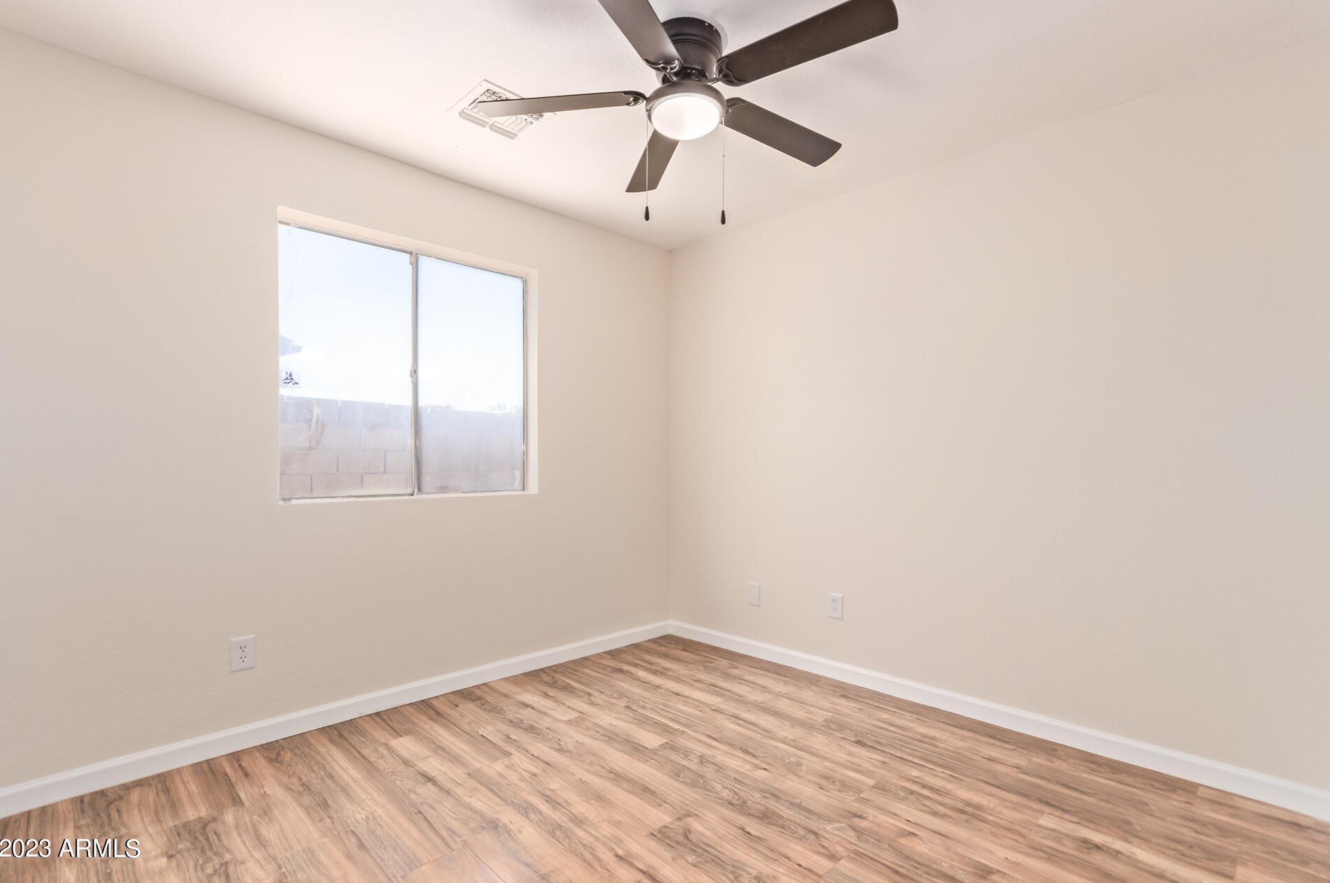 8506 Whitton Ave, Phoenix AZ  85037-2747 exterior