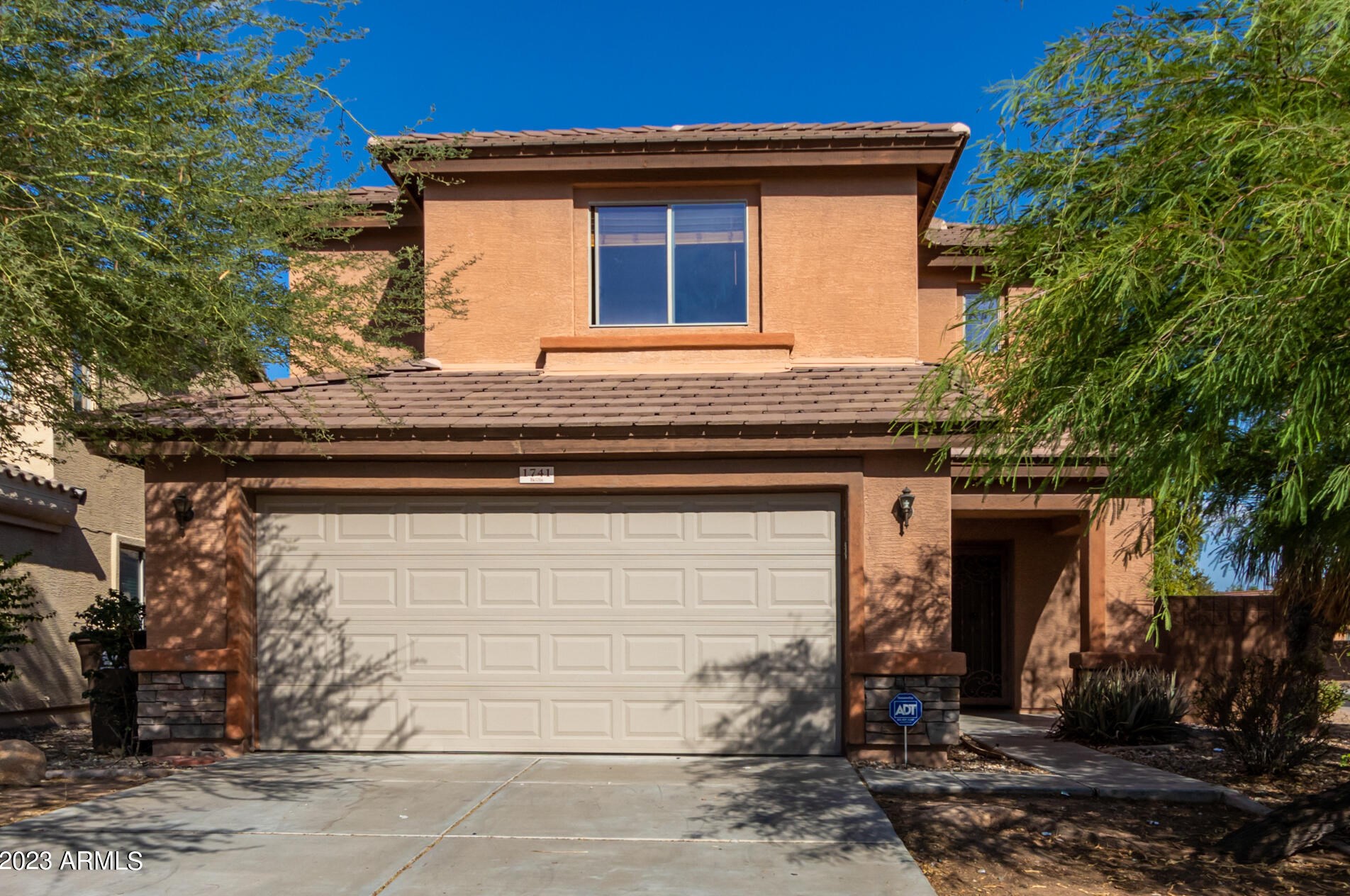 1741 156th Ave, Goodyear AZ  85338-2913 exterior