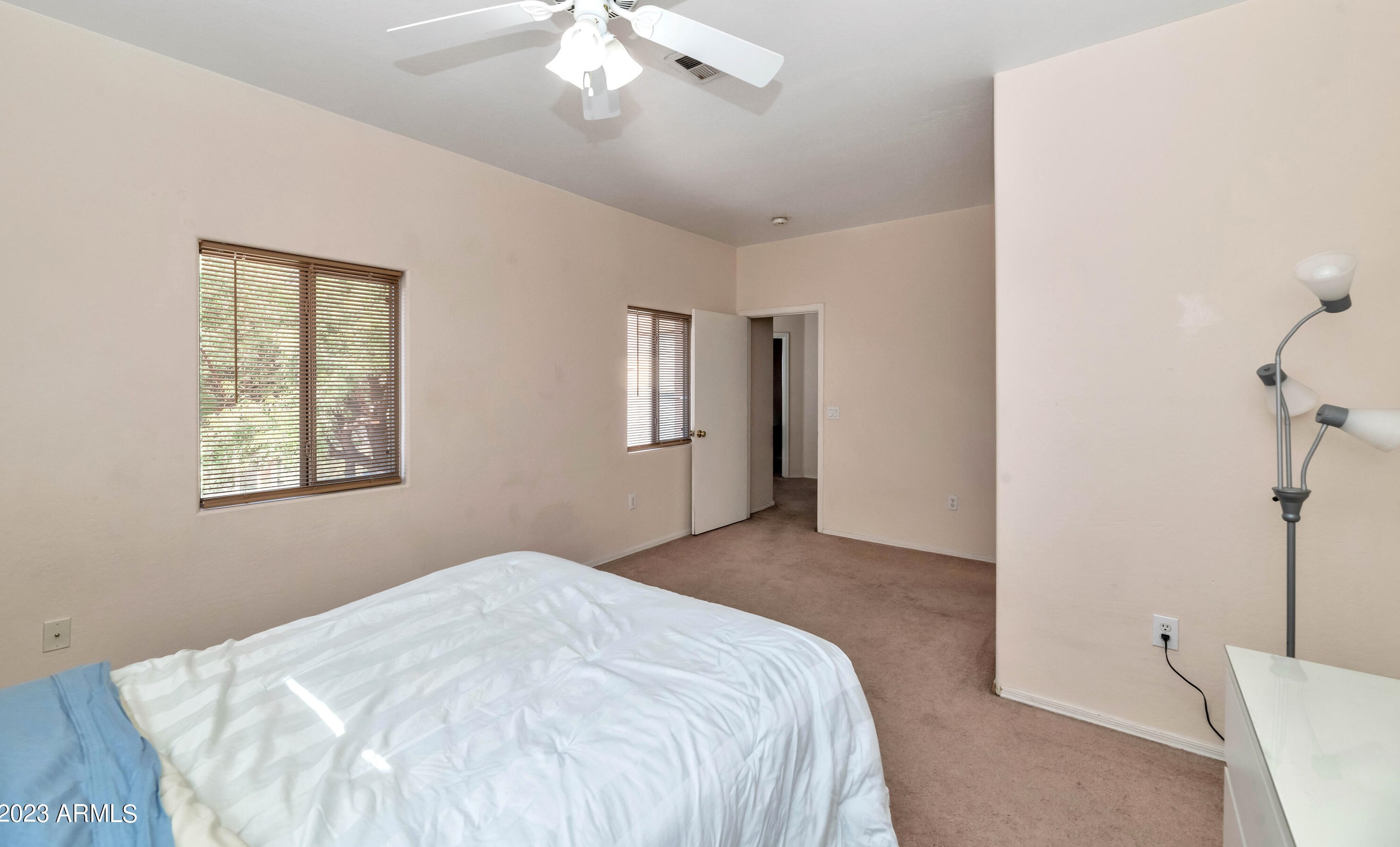 3032 Kings Ave, Phoenix AZ  85032-3156 exterior