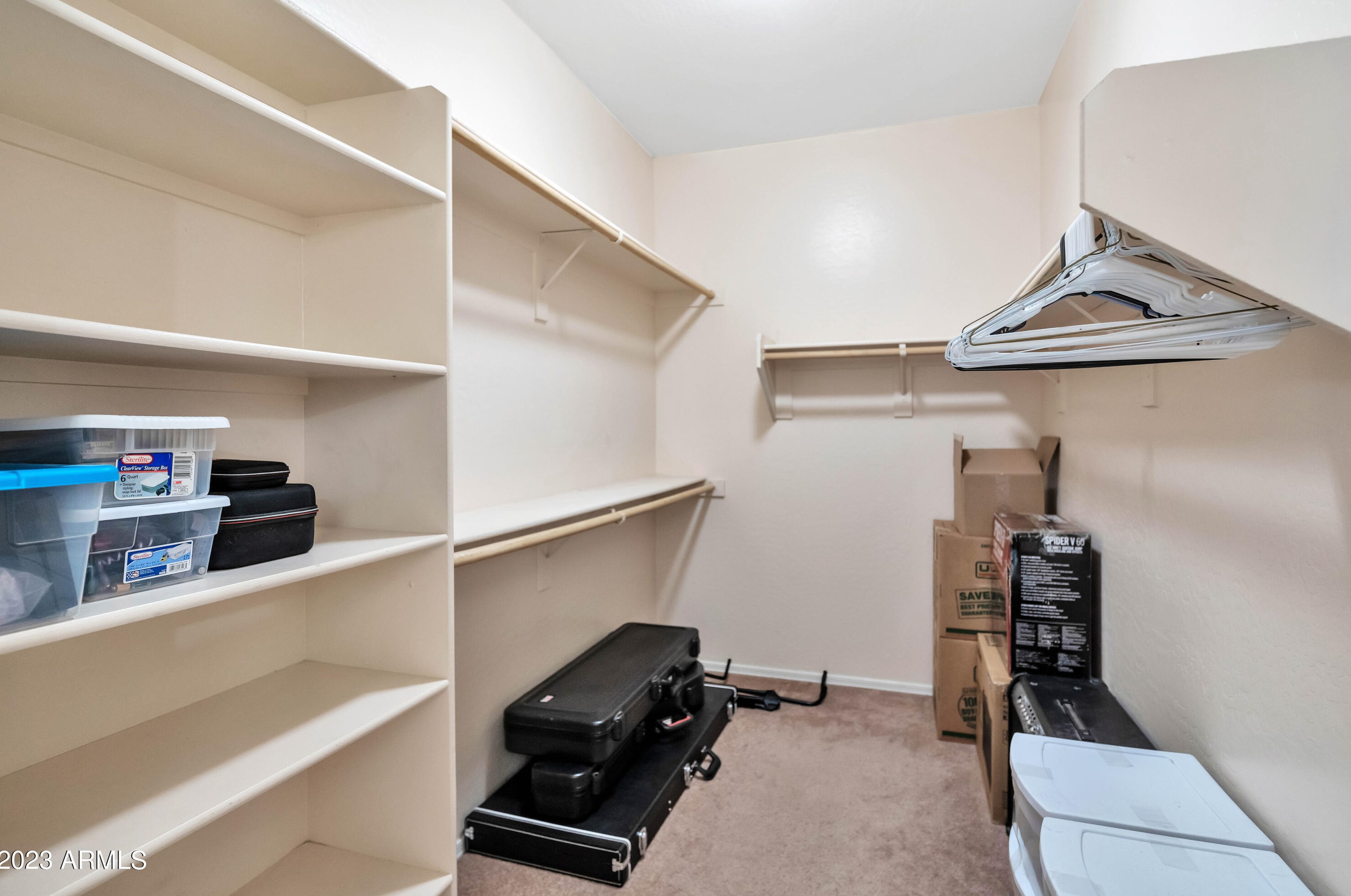 3032 Kings Ave, Phoenix AZ  85032-3156 exterior