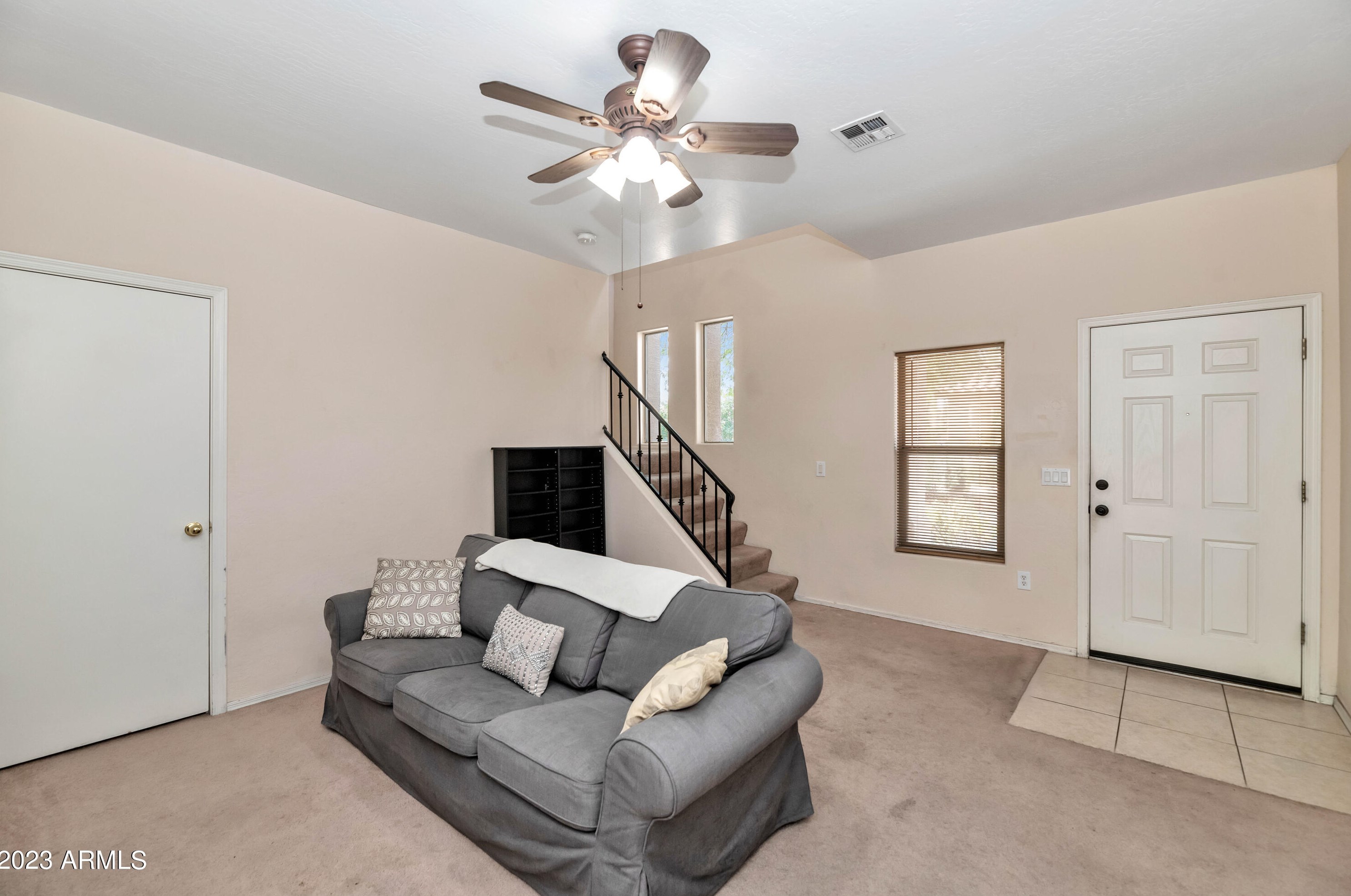 3032 Kings Ave, Phoenix AZ  85032-3156 exterior