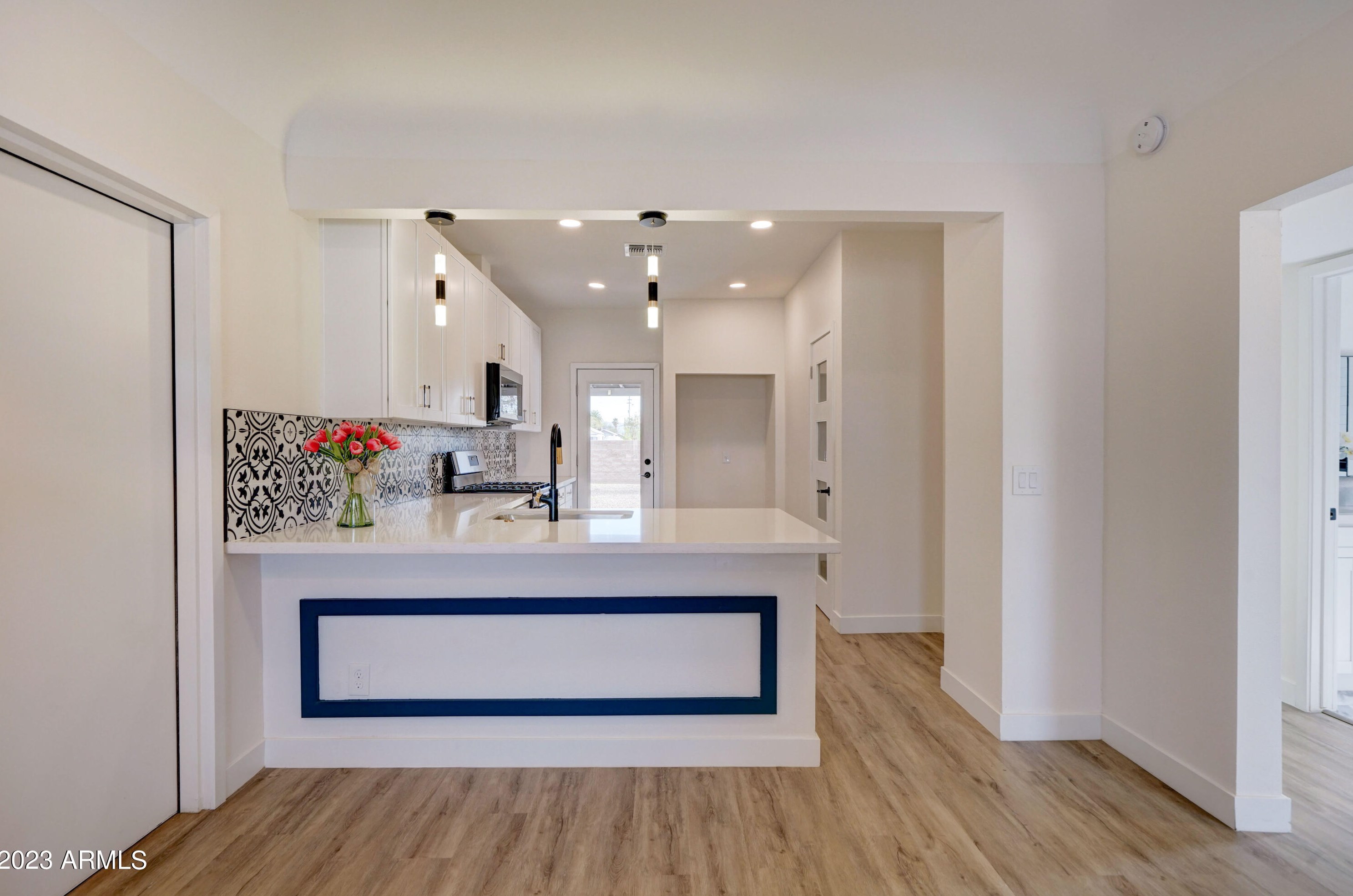 1517 Mckinley St, Phoenix AZ  85007-2220 exterior